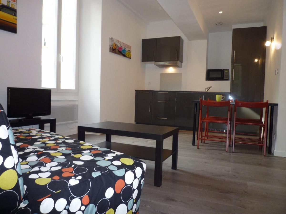 La Loge Apartment Nisa Exterior foto
